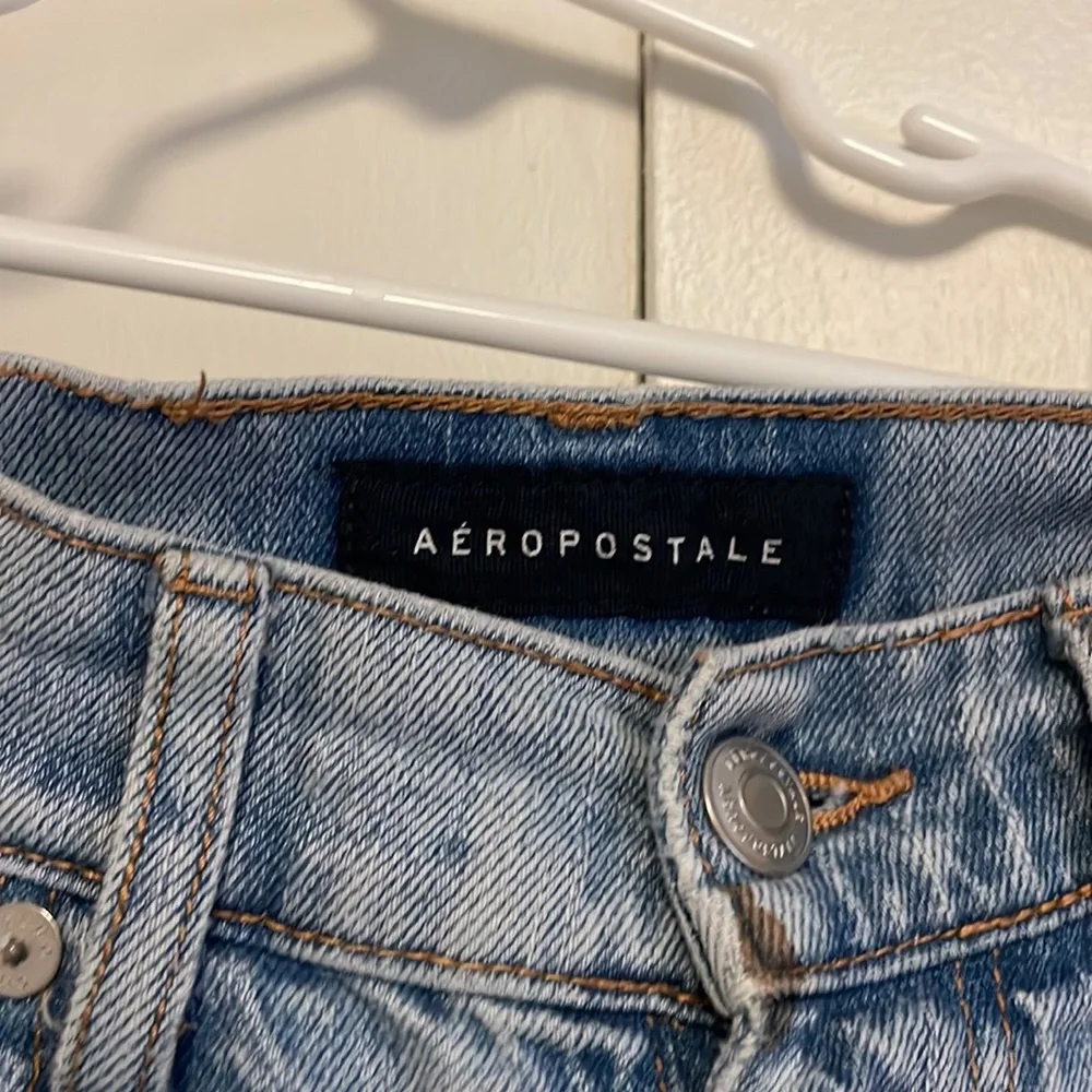 Aeropostale Jeans - Picture 2 of 3